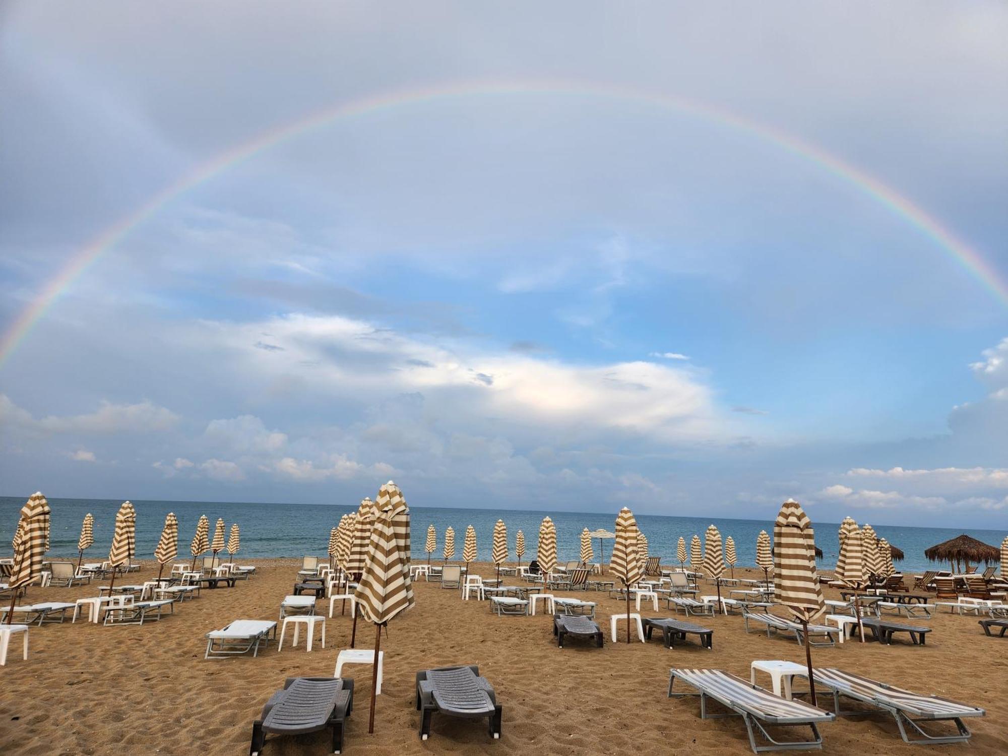 Beach View Apartment Shkorpilovtsi Dış mekan fotoğraf